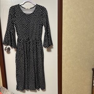 NVIU Elegant Black and White Patterned Dress Size S